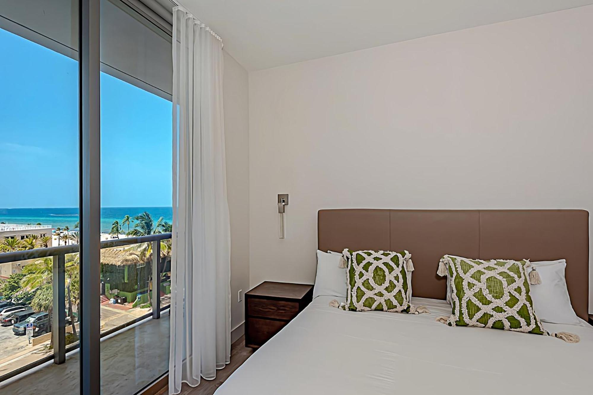 Costa Hollywood Beach Esterno foto