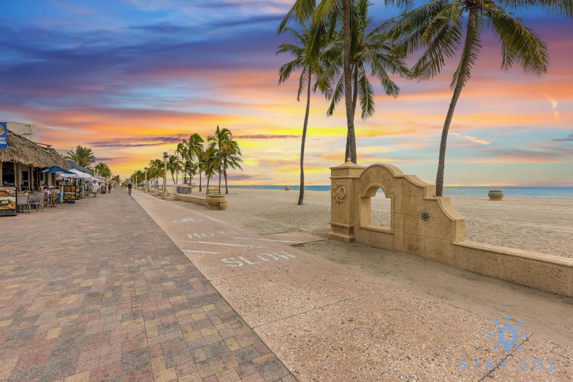 Costa Hollywood Beach Esterno foto